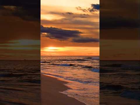 Beautiful Sunset and Relaxing Ocean Sounds😌