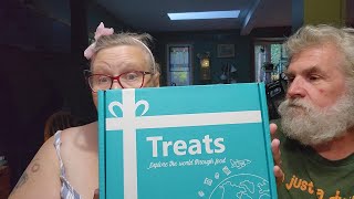 Reviewing Our First TryTreats Box!