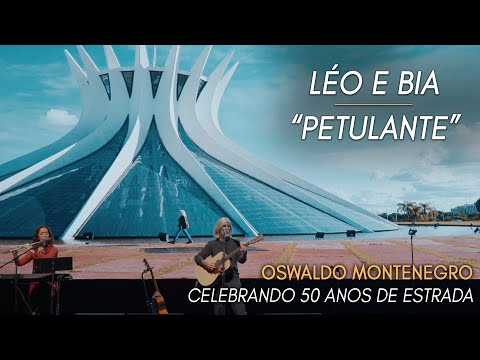 Oswaldo Montenegro | Léo e Bia & Todo mundo é lobo por dentro (Petulante) | Show 50 Anos de Estrada.