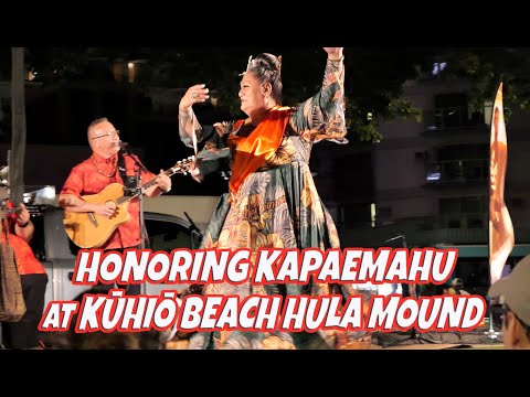 Honoring Kapaemahu at Kuhio Beach Hula Mound on Wednesdays November 27 - December 18, 2024 6:30p