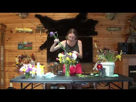 Designing A Mixed Flower Arrangement With Flag Flowers And Other Flowers