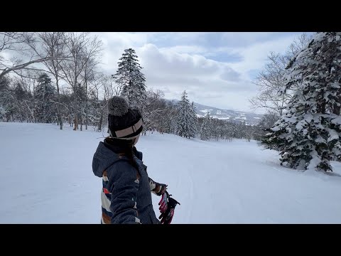 日本北海道旭川神居滑雪場（Kamui Ski Links）自助滑雪攻略！北海道自助滑雪者的必推聖地，長距離、連續彎道、未壓雪樹林區你都找得到！