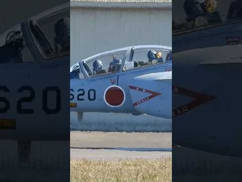 目指せ‼️未来の女性👩🏻ファイター[戦闘機]パイロット浜松T-4航空学生操縦離陸編‼️ #百里基地　#浜松基地　#T4 #航空学生　#shorts