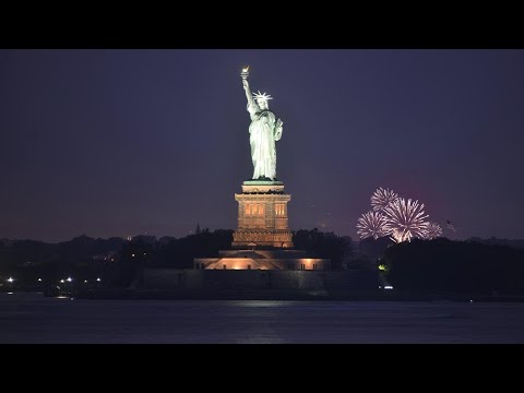 EarthCam Live:  Independence Day Firework Celebrations