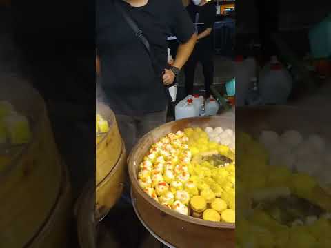 STREET FOOD DIM SUM #shorts #youtubeshorts #eatingasmr #streetfood #foodasmr #kualalumpur #dimsum