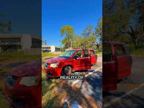 Exploring an ABANDONED Orlando Neighborhood Destroyed by The Flooding of Hurricane Ian in 2022!