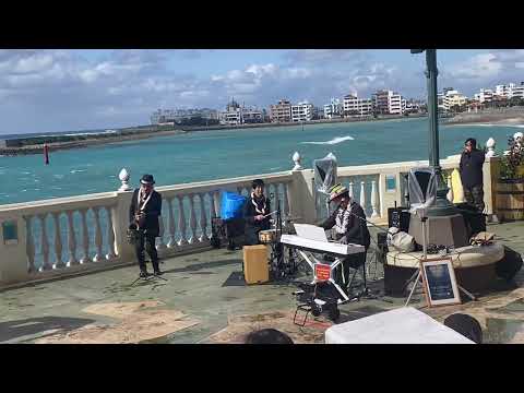 日本沖縄那覇北谷町アメリカンビレッジ海岸の午後