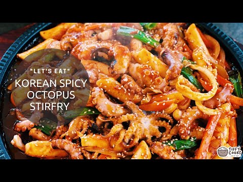 Korean Spicy Octopus Stir Fry (Easy & Delicious!)