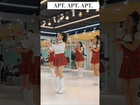 #APT. APT. #Rose& Bruno Mars #Line Dance Withus Korea Association