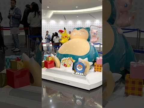 The Coolest Place To Buy Pokemon Cards in Japan! 😱