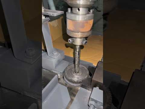 The Art of Gear Threading with Advanced Machinery #threadingprocess #threding #gear #machine #cnc