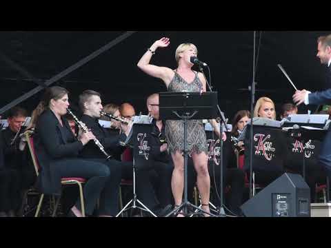 Kew Wind Orchestra performing 'Mama I'm a Big Girl Now' (Classic Isle 2015)