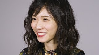 松岡茉優、笑顔がカワイイ！映画『勝手にふるえてろ』インタビュー動画