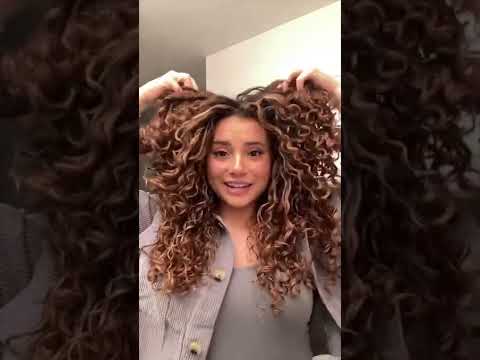 HOW TO ADD VOLUME TO CURLY HAIR AFTER AIR DRYING