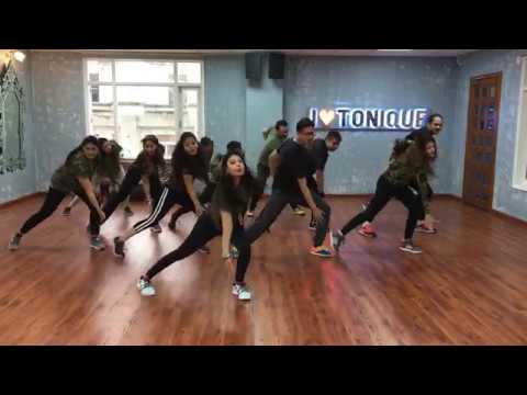 MEHBOOBA | FUKREY | BOLLYWOOD TONIQUE CHOREOGRAPHY BY  MANISHA AND TONIQUE MEMBERS