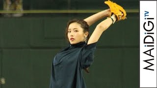 石原さとみ、”トルネード”投法でノーバン再び！サントリードリームマッチ ２０１６ in 東京ドーム 始球式　#Satomi Ishihara　#event