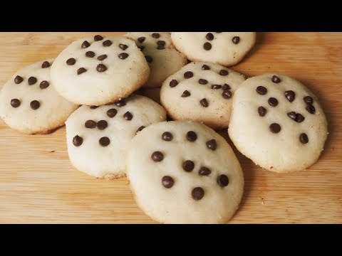 Chocolate Chip Cookies/Easy Choco Chip Cookies/Eggless & no butter / Easy and Crunchy Choco Cookies.