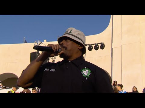 Cypress Hill - "Insane In The Brain" (Live at NASCAR Clash at the Coliseum)