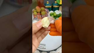 Tool Trove - Thumb knife for easy vegetable picking.#shorts #TrendingNow #Viral #youtubeshorts