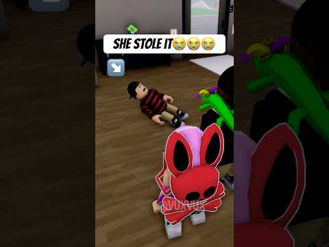 His SISTER STOLE THE GIFT that they were supposed to SHARE in Roblox 🎁😲 #roblox #brookhaven