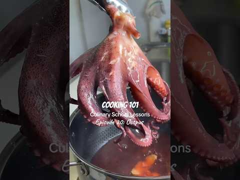 How to cook an octopus 🐙 #cooking #culinaryschool