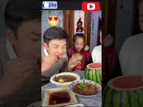 Funny eating #shorts #funny #ytshort #funnyeating #viralshorts #youtubeshorts