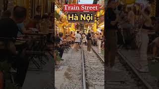 Vietnam Train Street 🇻🇳 | Hanoi