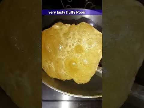 #shorts #poori #puri హోటల్ స్టైల్ పూరి విత్ గోధుమపిండి Fluffy puri recipe  poori recipe