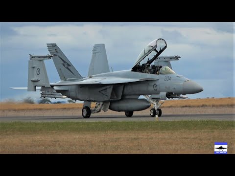 The Super RAAF F/A-18F Hornet displays Avalon Air Show 2023