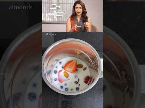 Mrunal Thakur’s smoothie recipe😋 #mrunalthakur #oatsrecipe #smoothie #viralshorts #like #subscribe