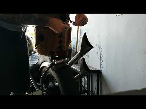 King and Queen seat install on Chopper