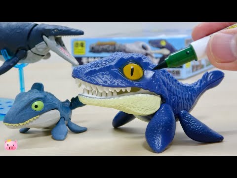 Enjoy two types of plastic models: skeletal dinosaurs and deformed dinosaurs! Assemble a Mosasaurus