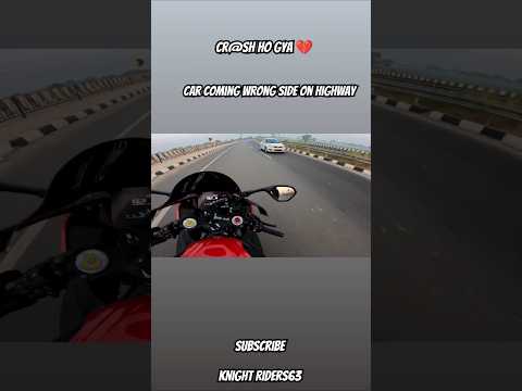 Car coming wrong side on highway😱#automobile #popular #trendingshorts #viralshort #bmws1000rr #zx10r