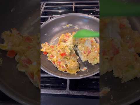 Making migas #breakfast #food #shortsfeed