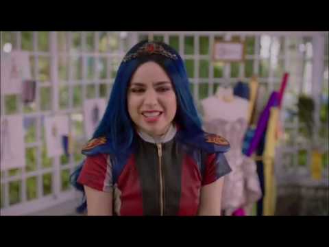 Descendants 3 - Chanson : One Kiss