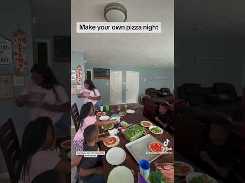 Make your own pizza night! #dinner #dinnerideas #familyvlog #family #dailyvlog