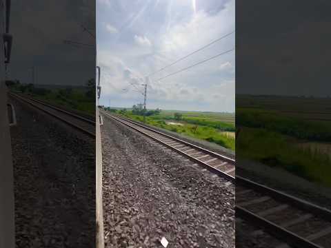 Memu Train Speed 🚆 #train #viral #trending #ytshort #railway #shortsfeed