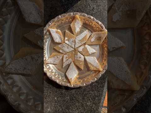 కాజుకత్లీ || Kaju Katli || Kaju Burfi ||Easy Kaju Katli Recipe #shorts