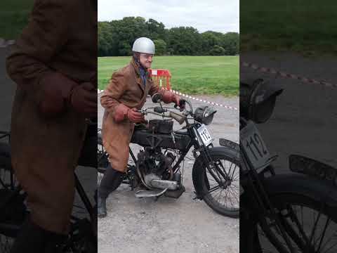 1914 Bradbury 750cc V-twin racing start