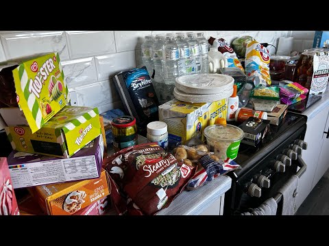 ASDA FOOD HAUL GROCERY SHOPPING FOR A LARGE UK FAMILY DISAPPOINTED SHOP COST OF LIVING CRISIS