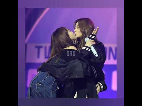 TWICE’s Sana and Nayeon accidentally kiss 💋  #나연 #NAYEON #사나 #SANA #트와이스 #TWICE