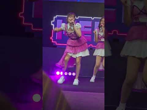 Jew BNK48 - คุกกี้เสี่ยงทาย Koisuru Fortune Cookie (Jew BNK48 Fancam) || MemeWonder 2024