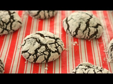 Chocolate Crinkle Cookies | 12 Days of Xmas Baking | sweetco0kiepie