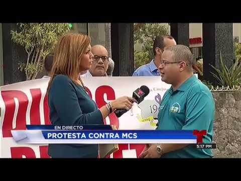 Médicos protestan contra MCS