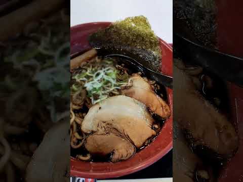 JR名古屋駅1番線で富山ブラックラーメンとほろ酔いセット