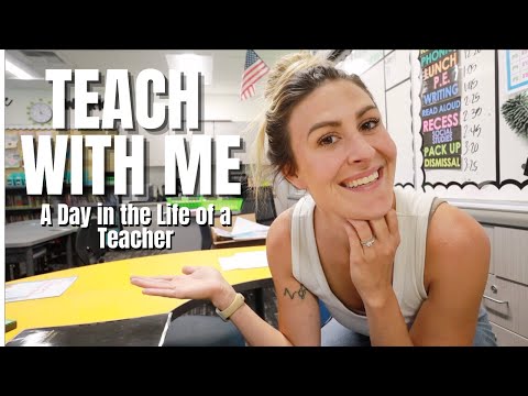 A Day in the Life of a Teacher! - How I Teach TWO Grades