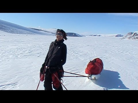 Going up the Norman glacier - Penny Icecap 2009 expedition