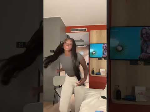 FATOU NDIAYE comment vous trouvez ma dansé #couplegoals #fatoundiaye #dance