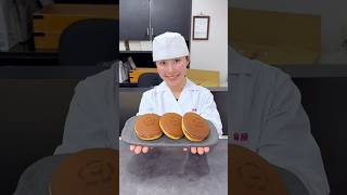 24歳の美人和菓子職人が作る絶品どら焼き🥞【本郷三丁目　扇屋】#japanesefood #東京グルメ #ドラえもん