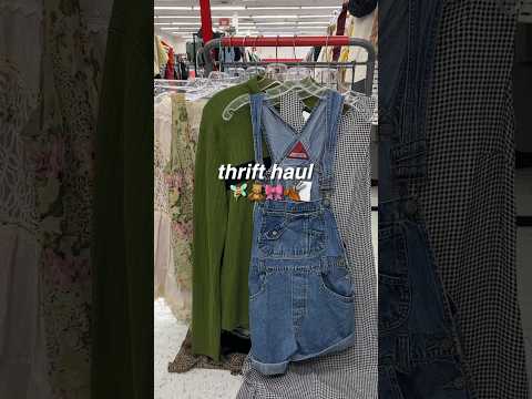 Y2K Thrift Haul 🧚‍♀️🍂#y2k #thrifthaul #thrifting #thriftstorefinds #thriftwithme #goodwill #thrift